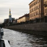 Балтийское море, фото отдыхающего в апреле