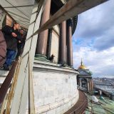 Балтийское море, фото отдыхающего в апреле