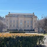 Ленинградская область, фото отдыхающего в апреле