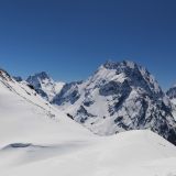 Домбай, фото отдыхающего в мае