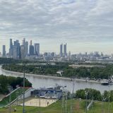 Москва, фото отдыхающего в июне