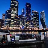 Москва, фото отдыхающего в июне