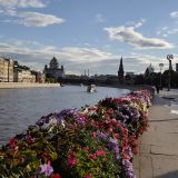Москва, фото отдыхающего в июне