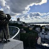 Река Волга, фото отдыхающего в июле