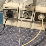 Состояние розеток. Это  все что есть в номере