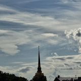 Ленинградская область, фото отдыхающего в июле