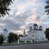 Великий Новгород, фото отдыхающего в сентябре