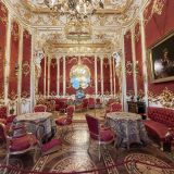 Санкт-Петербург, фото отдыхающего в сентябре