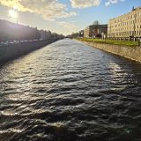 Санкт-Петербург, фото отдыхающего в сентябре