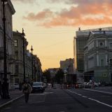 Санкт-Петербург, фото отдыхающего в сентябре