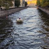 Санкт-Петербург, фото отдыхающего в сентябре