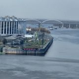 Нижний Новгород, фото отдыхающего в октябре